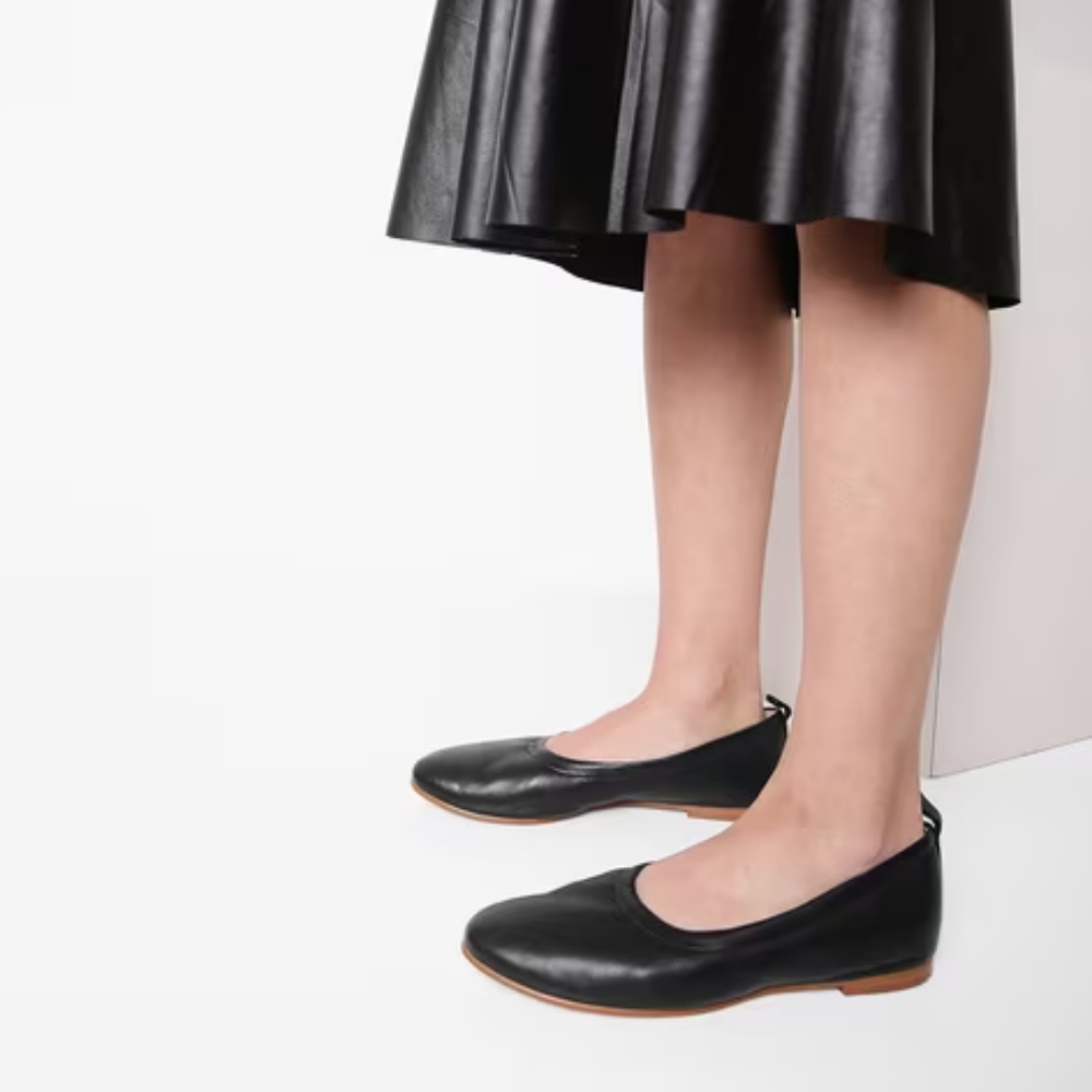 Clark's Grace Mia black flats, 10